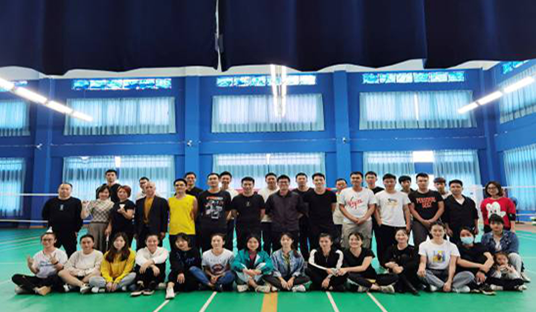 快樂“羽”共，活力青春— 奧斯恩首屆羽毛球賽精彩回顧