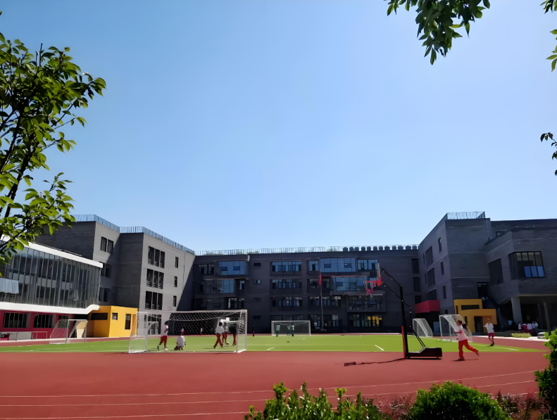 奧斯恩智慧教室空氣質(zhì)量監(jiān)測、校園室外空氣質(zhì)量監(jiān)測站應(yīng)用方案